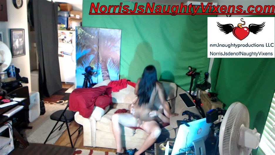 nmjnaughtyvixens webcam show with bella star - pornevening.com